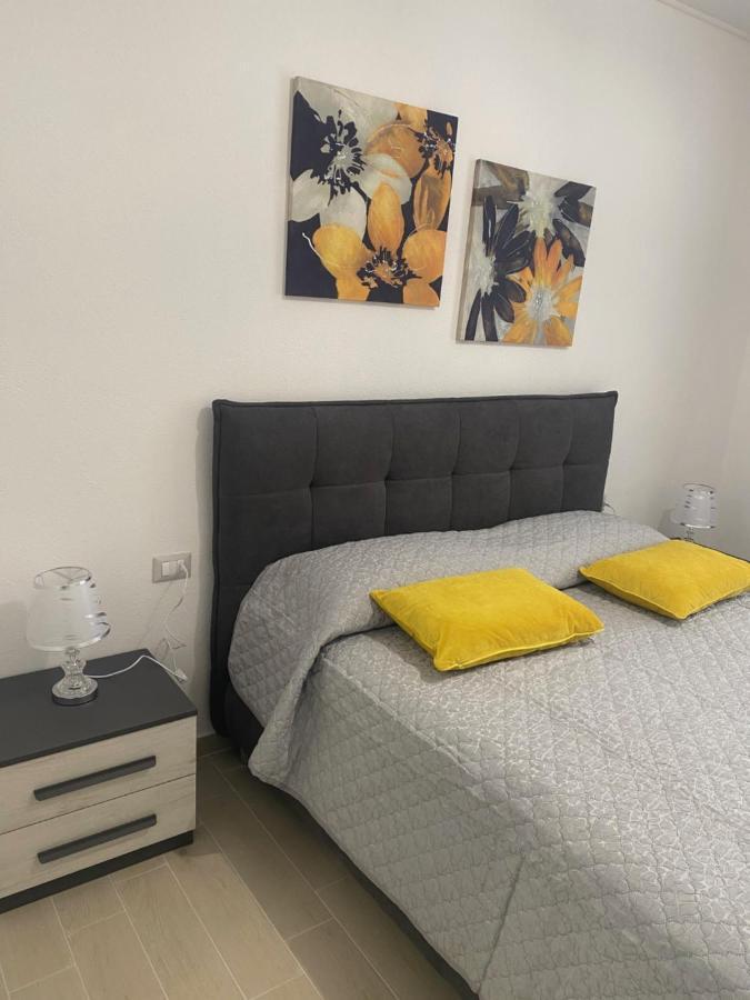Domo Nora 2 Apartment Olbia Luaran gambar